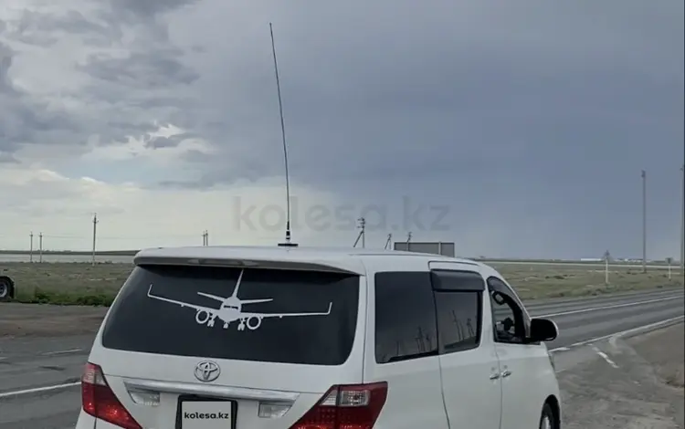 Toyota Alphard 2010 года за 6 000 000 тг. в Атырау