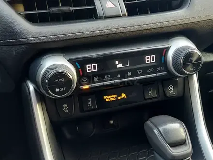 Toyota RAV4 2021 года за 15 500 000 тг. в Усть-Каменогорск – фото 3