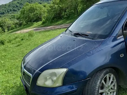 Toyota Avensis 2004 года за 4 800 000 тг. в Талдыкорган