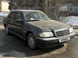 Mercedes-Benz C 280 1995 годаүшін1 900 000 тг. в Алматы – фото 3