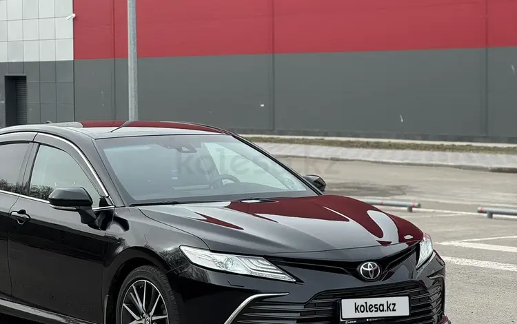 Toyota Camry 2021 года за 15 500 000 тг. в Павлодар