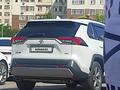 Toyota RAV4 2022 года за 17 200 000 тг. в Усть-Каменогорск – фото 2