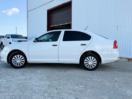 Skoda Octavia 2012 года за 2 950 000 тг. в Атырау – фото 3