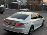 Toyota Camry 2021 года за 15 500 000 тг. в Тараз – фото 5