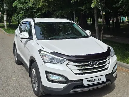 Hyundai Santa Fe 2013 года за 8 300 000 тг. в Алматы – фото 2