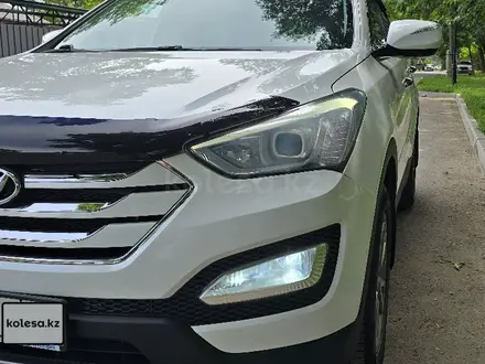 Hyundai Santa Fe 2013 года за 8 300 000 тг. в Алматы – фото 6