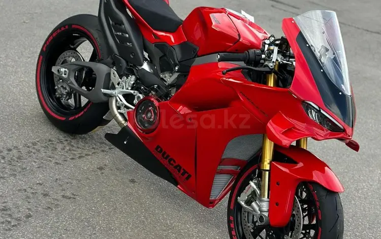Ducati  Panigale V4 2025 года за 29 500 000 тг. в Алматы