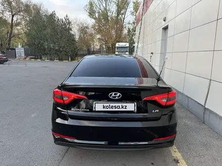 Hyundai Sonata 2015 года за 7 500 000 тг. в Алматы – фото 60