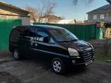 Hyundai Starex 2005 года за 3 600 000 тг. в Тараз – фото 2
