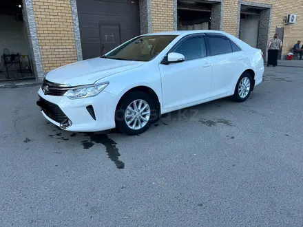 Toyota Camry 2015 года за 11 700 000 тг. в Семей – фото 5