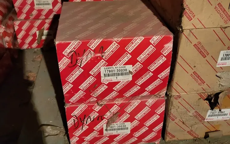 Фильтр воздушный toyota за 12 000 тг. в Алматы