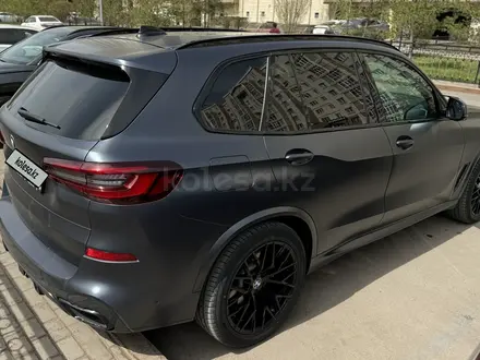 BMW X5 2020 года за 43 500 000 тг. в Астана – фото 16