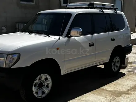 Toyota Land Cruiser Prado 2000 года за 6 200 000 тг. в Актау – фото 2