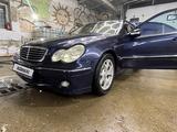 Mercedes-Benz C 180 2005 года за 3 600 000 тг. в Караганда – фото 3