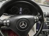Mercedes-Benz C 180 2005 года за 3 600 000 тг. в Караганда – фото 5