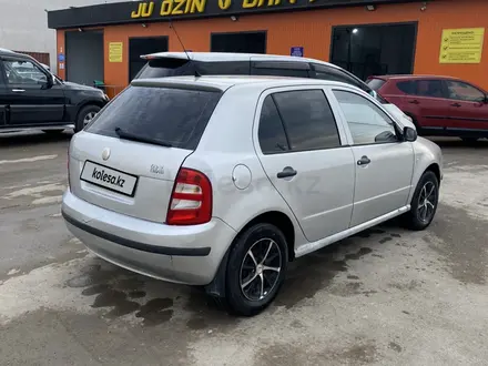 Skoda Fabia 2004 года за 1 950 000 тг. в Актау – фото 4