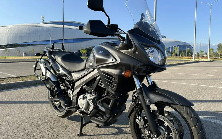 Suzuki  V-Strom DL 650 2014 годаfor3 900 000 тг. в Алматы