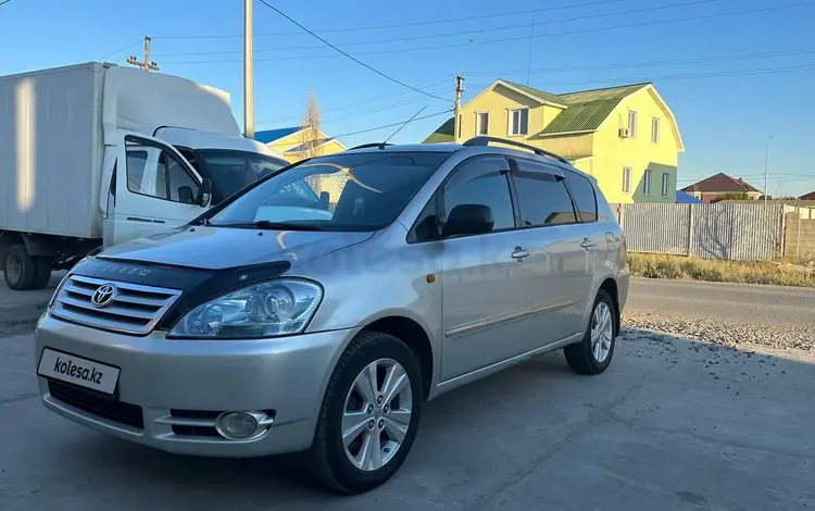 Toyota Avensis Verso 2002 года за 5 800 000 тг. в Атырау