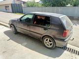 Volkswagen Golf 1993 года за 600 000 тг. в Казыгурт