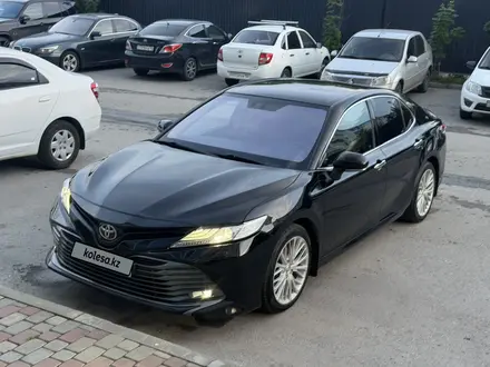 Toyota Camry 2018 года за 11 900 000 тг. в Костанай