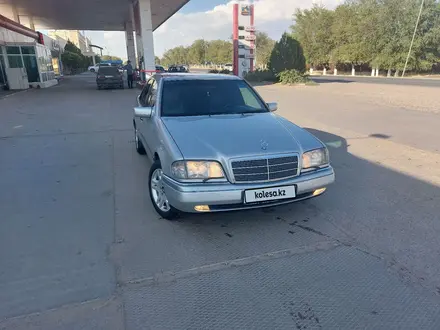 Mercedes-Benz C 220 1995 года за 3 300 000 тг. в Шу – фото 3