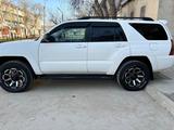 Toyota 4Runner 2003 годаүшін8 200 000 тг. в Жанаозен – фото 2