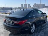 Hyundai Sonata 2012 года за 5 800 000 тг. в Караганда – фото 4