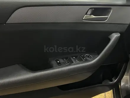 Hyundai Sonata 2018 года за 10 800 000 тг. в Шымкент – фото 9
