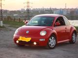 Volkswagen Beetle 2000 года за 2 499 999 тг. в Сатпаев – фото 2