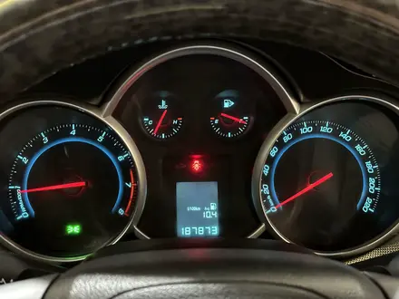 Chevrolet Cruze 2014 года за 3 690 000 тг. в Актобе – фото 16