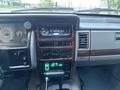 Jeep Grand Cherokee 1995 годаүшін5 200 000 тг. в Астана – фото 5