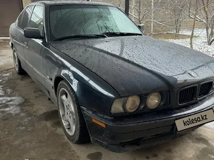 BMW 525 1995 года за 3 500 000 тг. в Шымкент