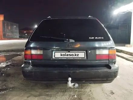 Volkswagen Passat 1993 года за 1 300 000 тг. в Тараз – фото 4