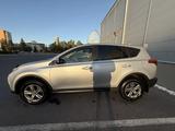 Toyota RAV4 2015 годаүшін9 550 000 тг. в Астана – фото 3