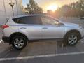 Toyota RAV4 2015 года за 9 550 000 тг. в Астана – фото 4