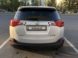 Toyota RAV4 2015 годаүшін9 550 000 тг. в Астана – фото 2