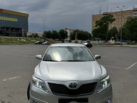 Toyota Camry 2009 года за 7 200 000 тг. в Алматы – фото 2