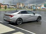 Hyundai Elantra 2022 года за 7 800 000 тг. в Кокшетау – фото 2