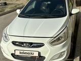 Hyundai Accent 2014 года за 5 000 000 тг. в Атырау – фото 2