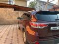 Toyota Highlander 2015 годаүшін11 200 000 тг. в Алматы – фото 11