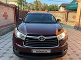 Toyota Highlander 2015 года за 11 200 000 тг. в Алматы