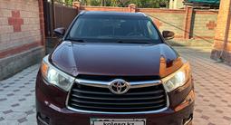 Toyota Highlander 2015 года за 11 200 000 тг. в Алматы