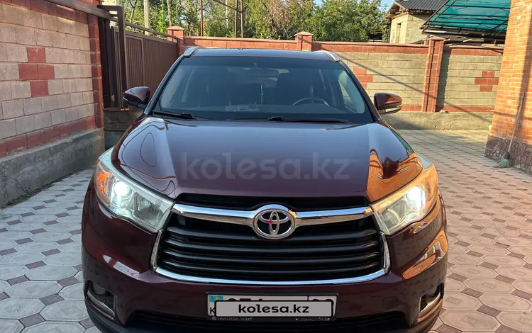 Toyota Highlander 2015 годаүшін11 200 000 тг. в Алматы