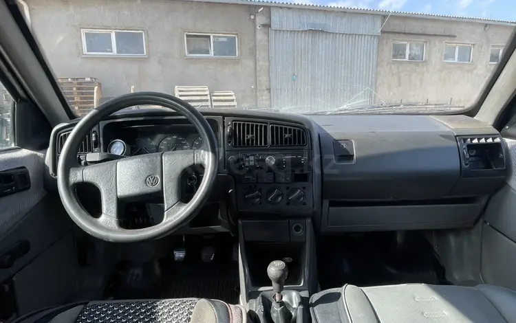Volkswagen Passat 1993 года за 450 000 тг. в Шымкент