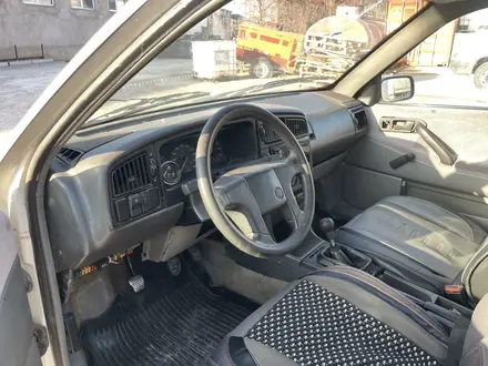 Volkswagen Passat 1993 года за 450 000 тг. в Шымкент – фото 6