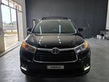 Toyota Highlander 2014 годаүшін11 850 000 тг. в Актау