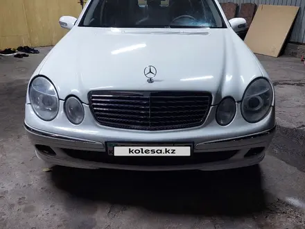 Mercedes-Benz E 320 2002 года за 5 200 000 тг. в Алматы – фото 19