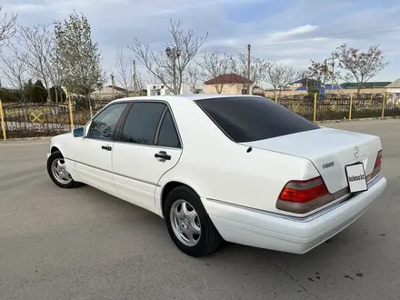 Mercedes-Benz S 320 1998 года за 5 000 000 тг. в Жанаозен – фото 17