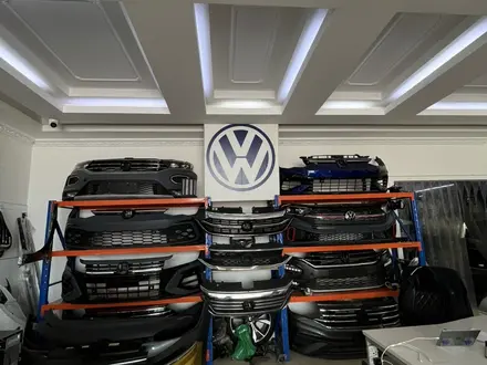 Бампера на Volkswagen за 250 000 тг. в Алматы – фото 6