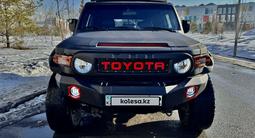 Toyota FJ Cruiser 2006 года за 13 000 000 тг. в Алматы
